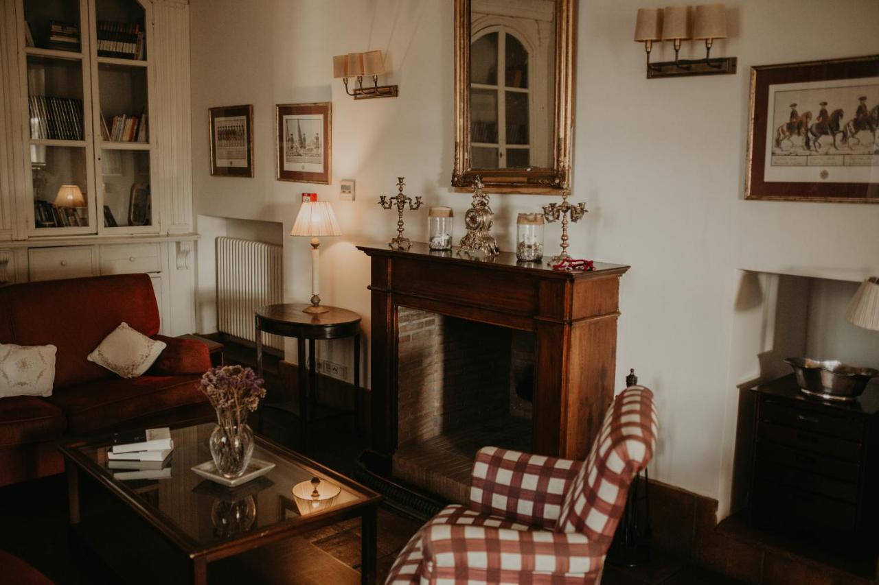 Hotel Posada De Valdezufre Aracena Exteriör bild